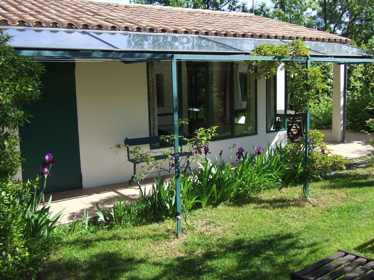 Domaine Du Planas Ailhon Ardeche Bed & Breakfast ภายนอก รูปภาพ